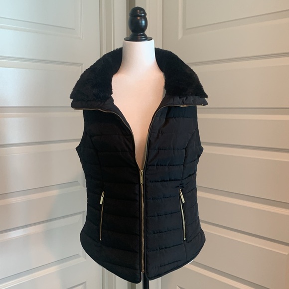 GUESS Women’s Fitted Puffer Vest - Picture 5 of 14